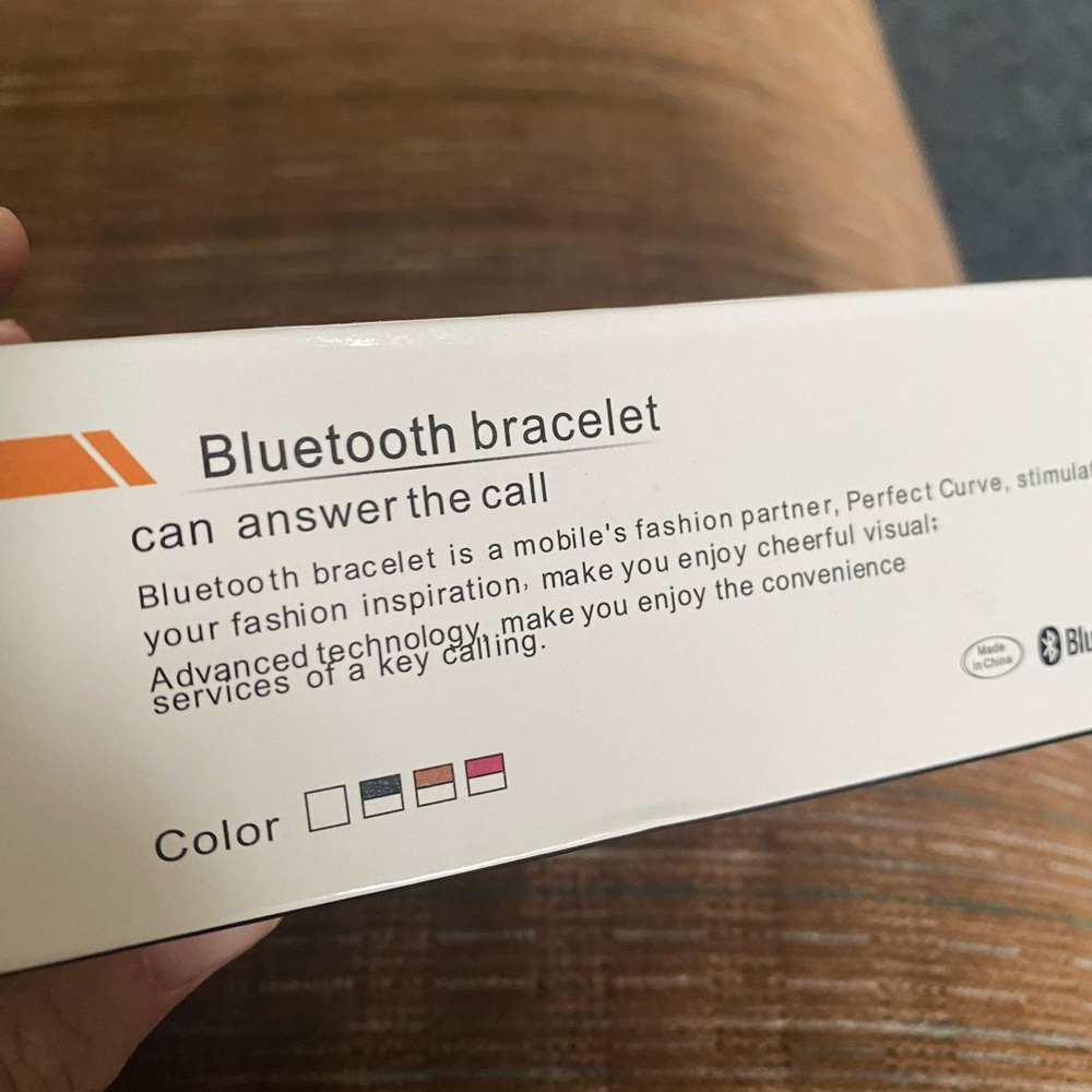 Bluetooth bracelet